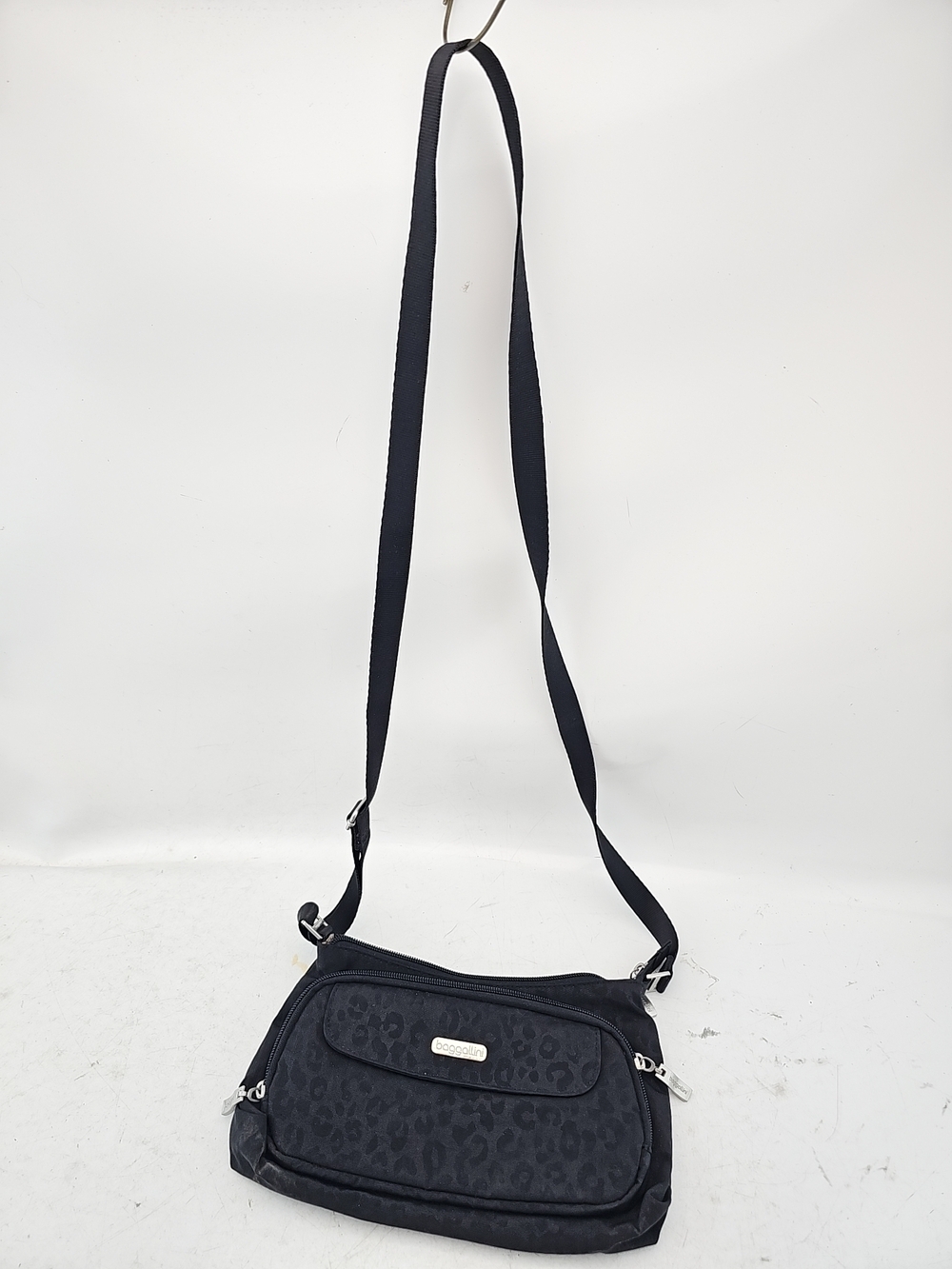 Baggallini Leopard Print Crossbody
